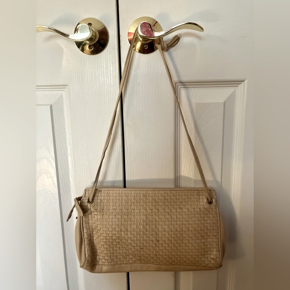 Authentic Vintage Fendi Bag - Picture 2 of 6